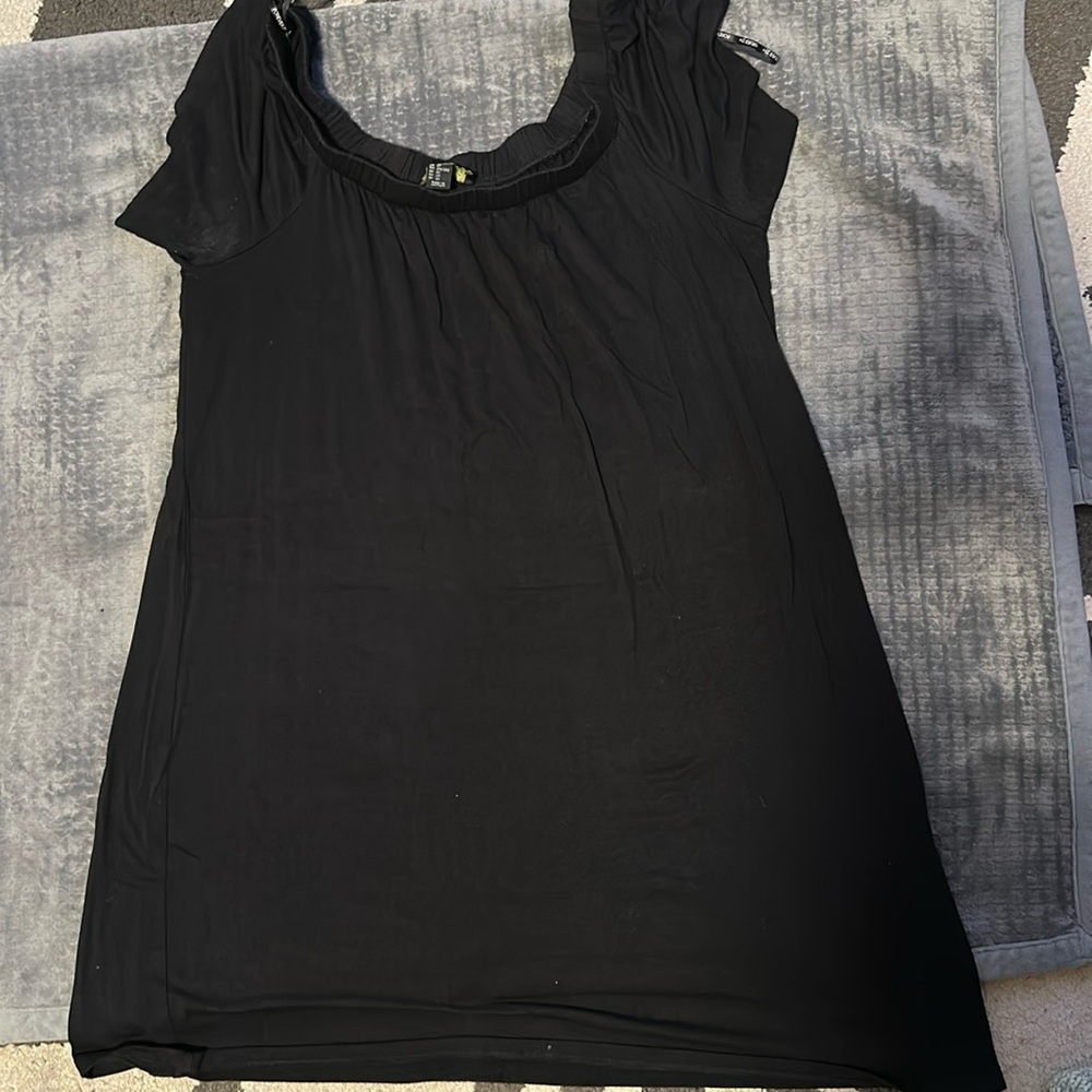 Black off the shoulders dress